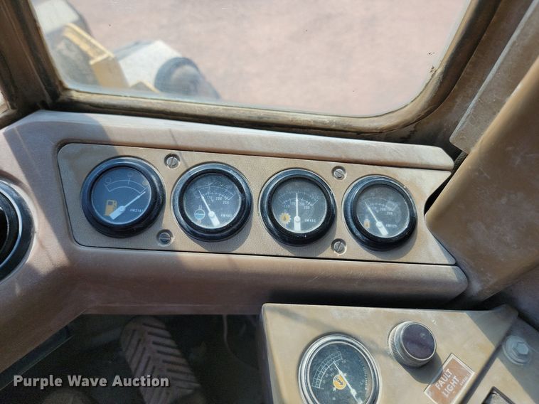 image for item OD9686 1985 Caterpillar 936 wheel loader