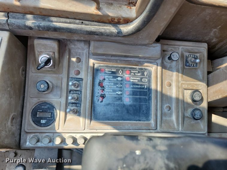 image for item OD9686 1985 Caterpillar 936 wheel loader