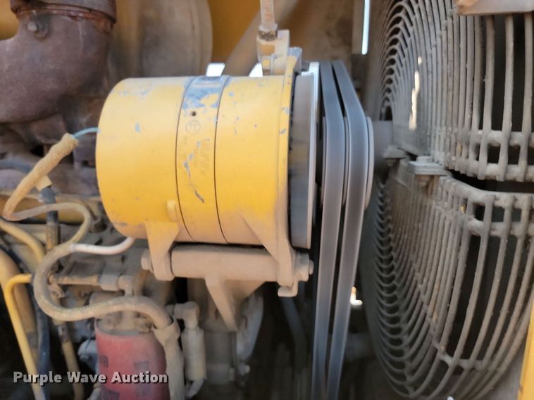 image for item OD9686 1985 Caterpillar 936 wheel loader