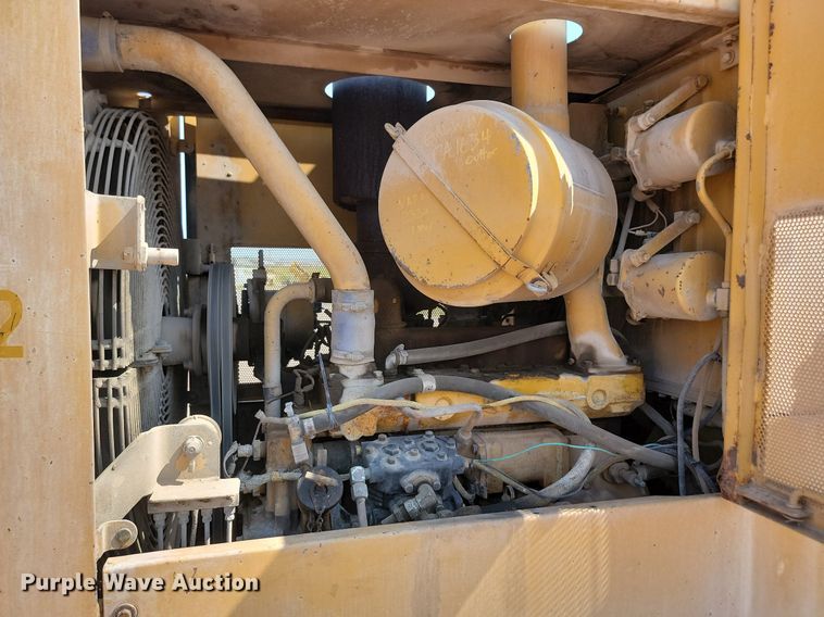 image for item OD9686 1985 Caterpillar 936 wheel loader