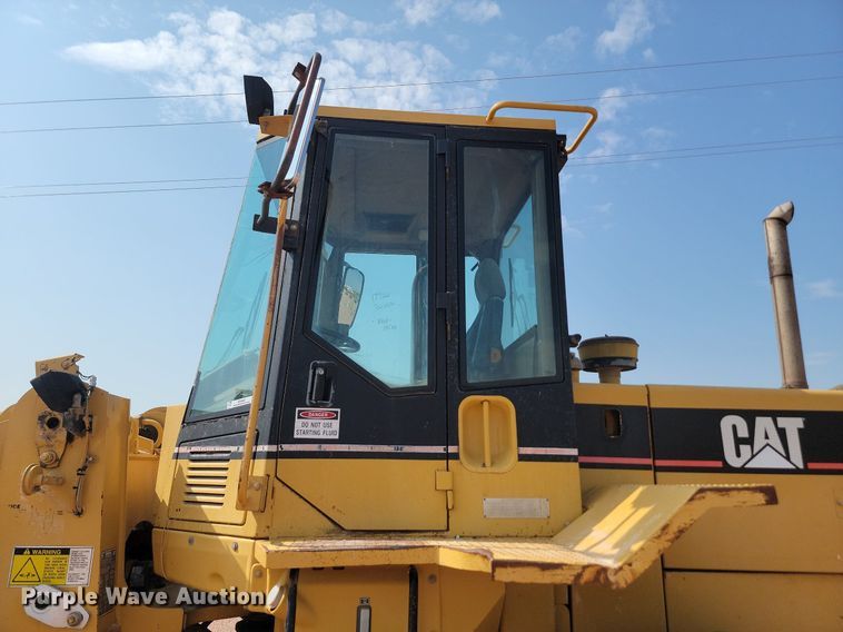 image for item OD9687 1995 Caterpillar 938F wheel loader