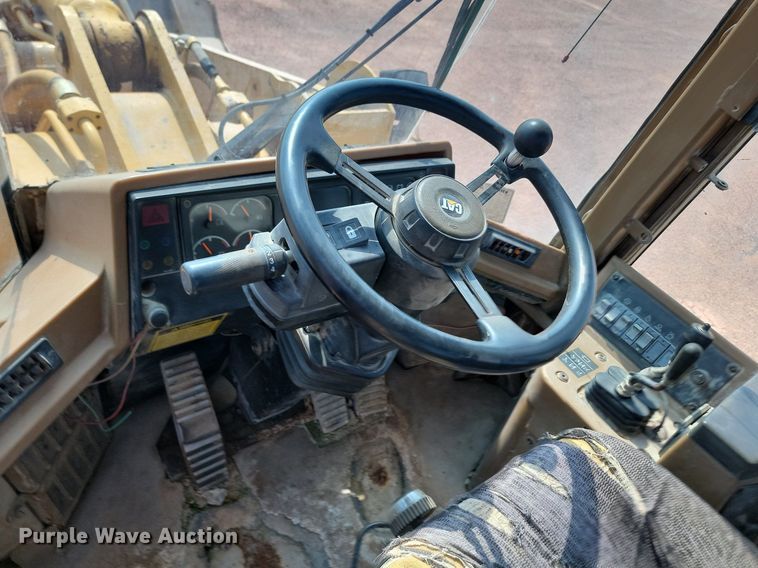 image for item OD9687 1995 Caterpillar 938F wheel loader