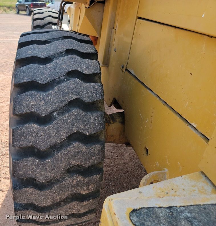 image for item OD9687 1995 Caterpillar 938F wheel loader