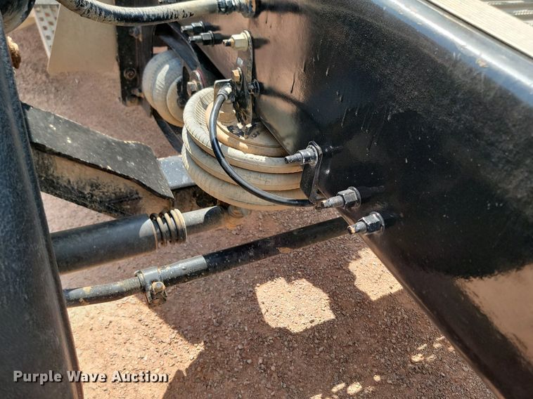 image for item OD9688 2014 Volvo  VNL semi truck