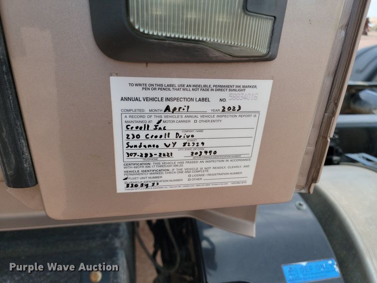 image for item OD9688 2014 Volvo  VNL semi truck