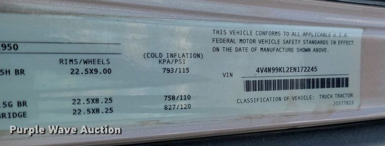 image for item OD9688 2014 Volvo  VNL semi truck