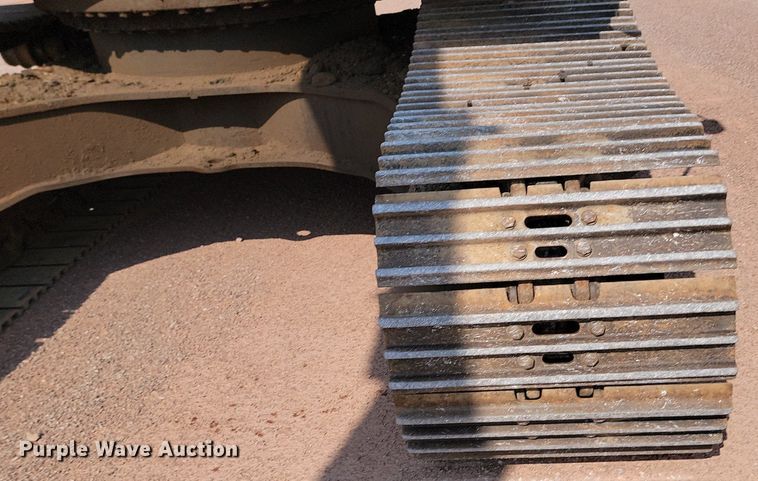 image for item OD9689 2006 Link-Belt 330 LX excavator