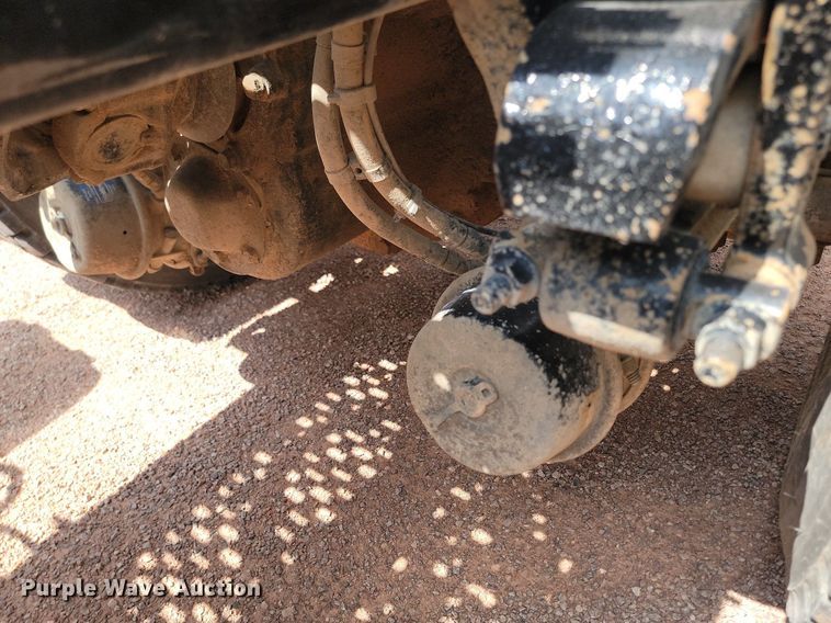 image for item OD9690 2014 Volvo  VNL semi truck