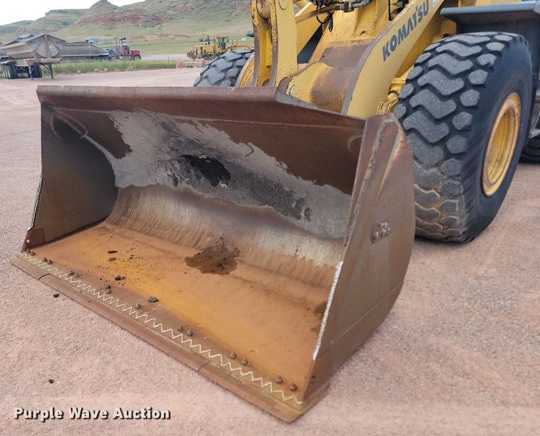 image for item OD9691 1999 Komatsu  WA380-3MG wheel loader
