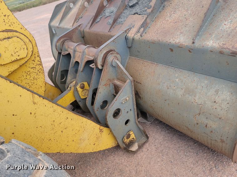 image for item OD9691 1999 Komatsu  WA380-3MG wheel loader