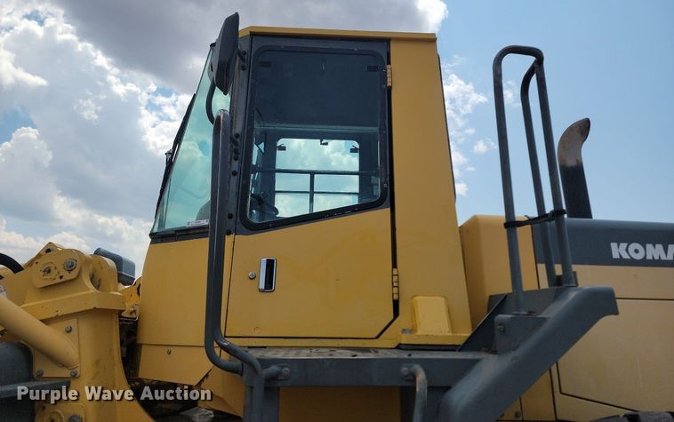 image for item OD9691 1999 Komatsu  WA380-3MG wheel loader