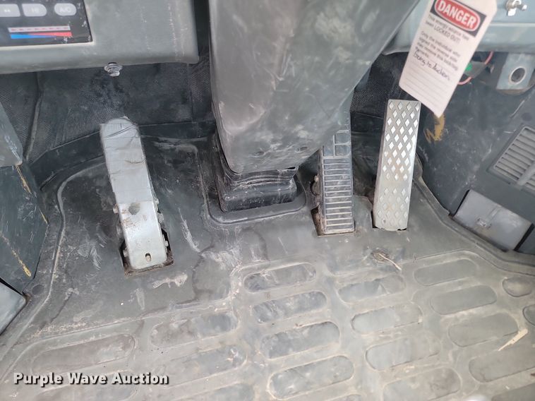 image for item OD9691 1999 Komatsu  WA380-3MG wheel loader