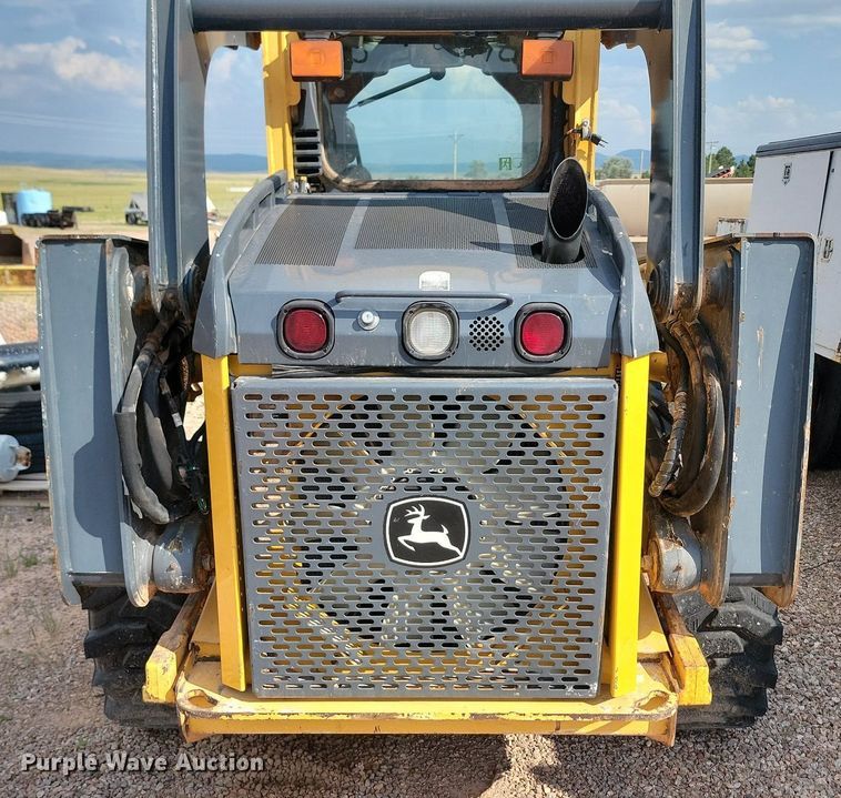 image for item OD9701 2010 John Deere  332D skid steer loader