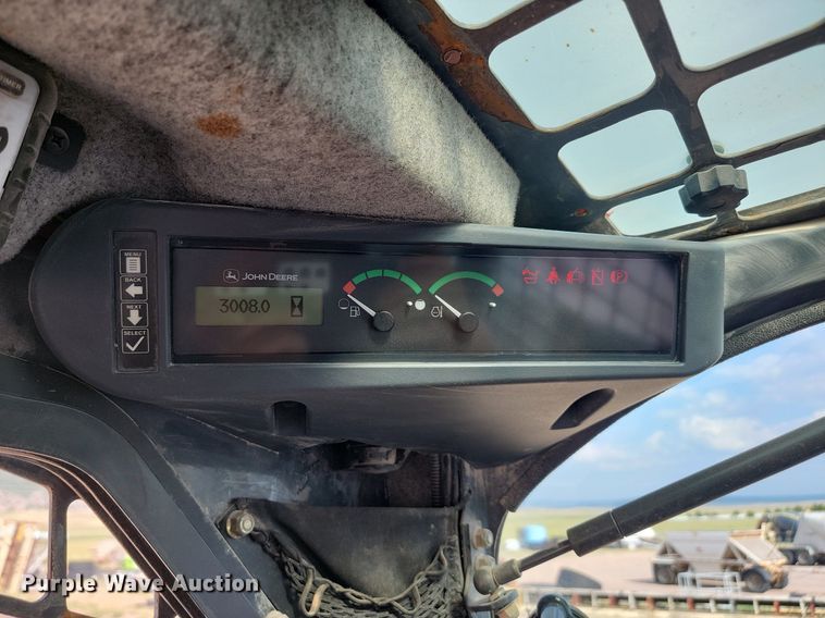 image for item OD9701 2010 John Deere  332D skid steer loader