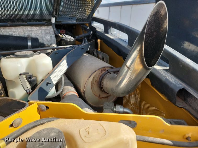 image for item OD9701 2010 John Deere  332D skid steer loader