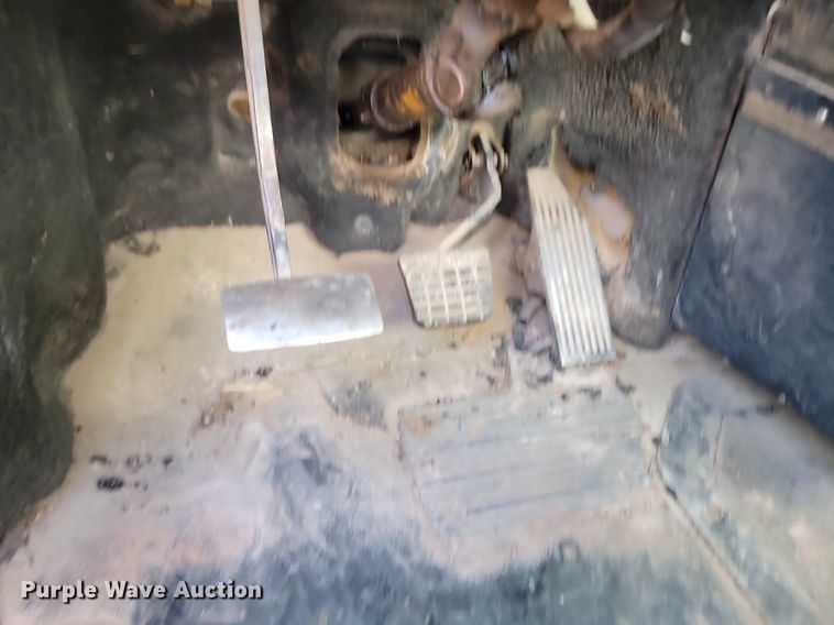 image for item OD9702 1999 Mack CH600 dump truck