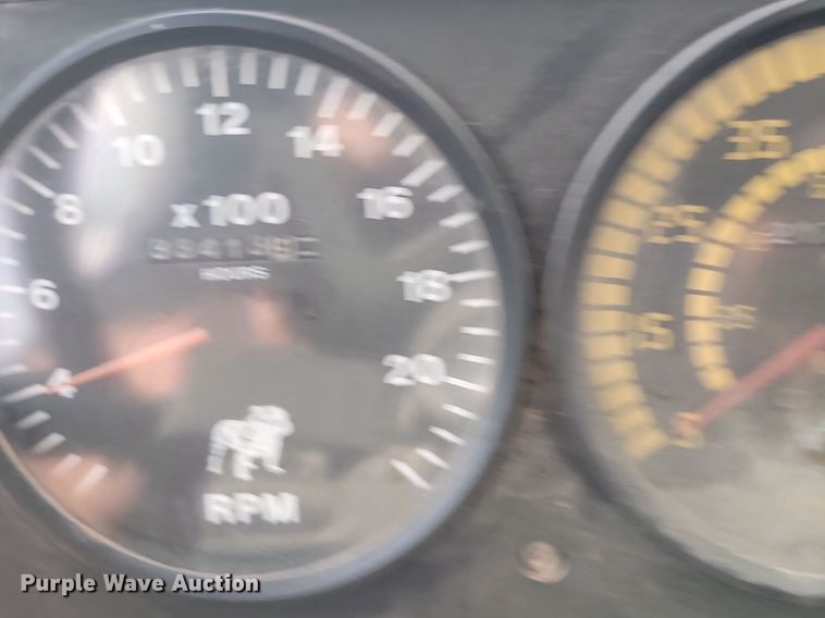 image for item OD9702 1999 Mack CH600 dump truck