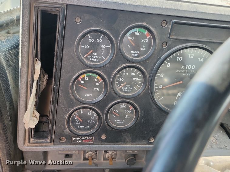 image for item OD9702 1999 Mack CH600 dump truck