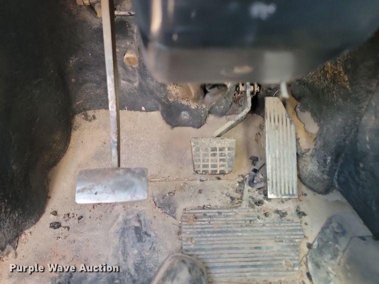 image for item OD9702 1999 Mack CH600 dump truck