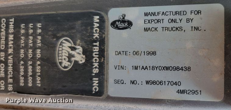 image for item OD9702 1999 Mack CH600 dump truck