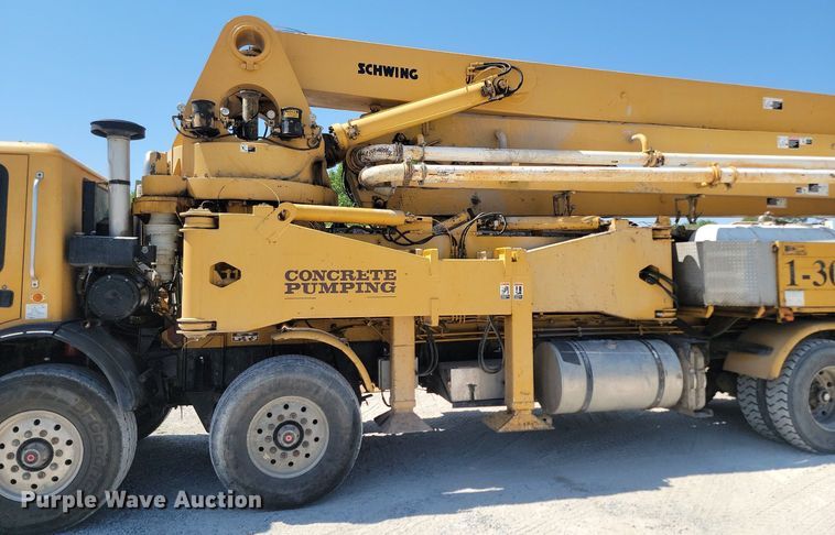 image for item OD9706 1998 Mack MR688S concrete pump truck