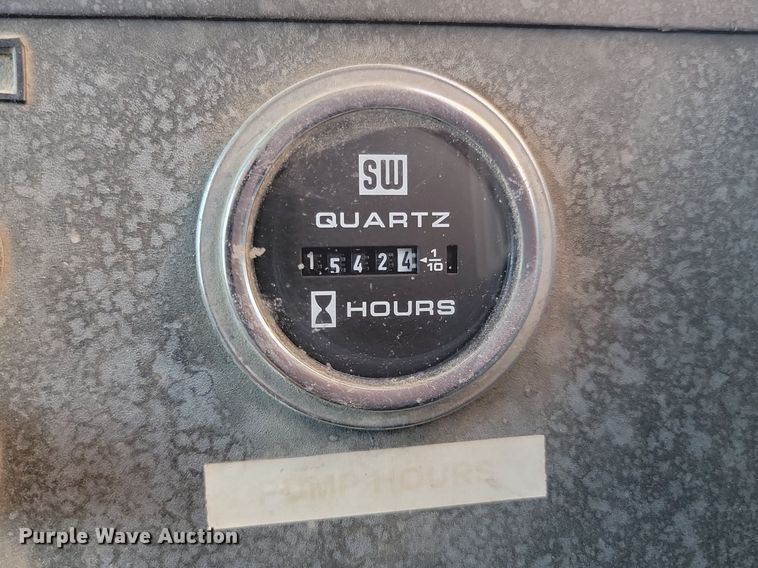 image for item OD9706 1998 Mack MR688S concrete pump truck