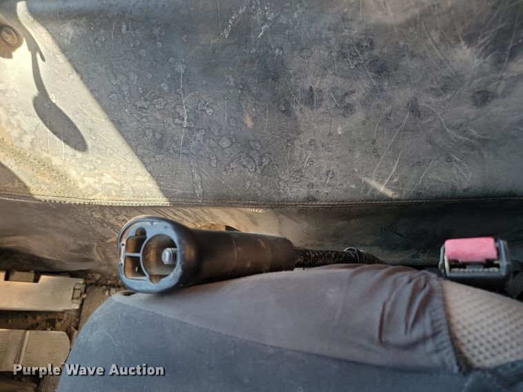 image for item OD9706 1998 Mack MR688S concrete pump truck