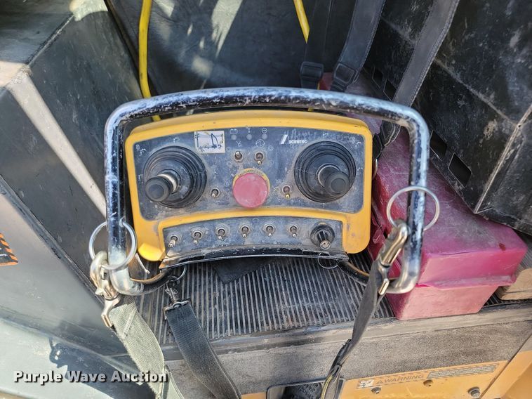 image for item OD9706 1998 Mack MR688S concrete pump truck