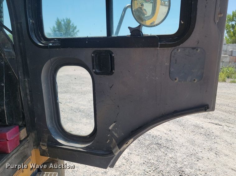 image for item OD9706 1998 Mack MR688S concrete pump truck