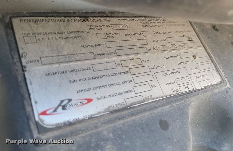 image for item OD9706 1998 Mack MR688S concrete pump truck