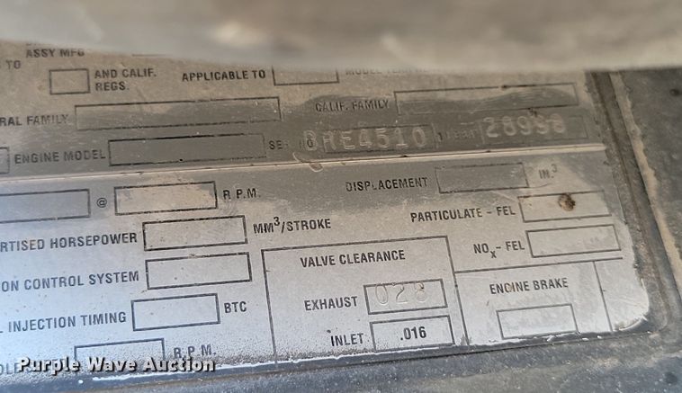 image for item OD9706 1998 Mack MR688S concrete pump truck