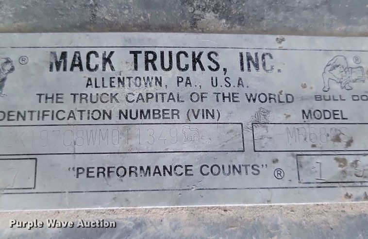 image for item OD9706 1998 Mack MR688S concrete pump truck