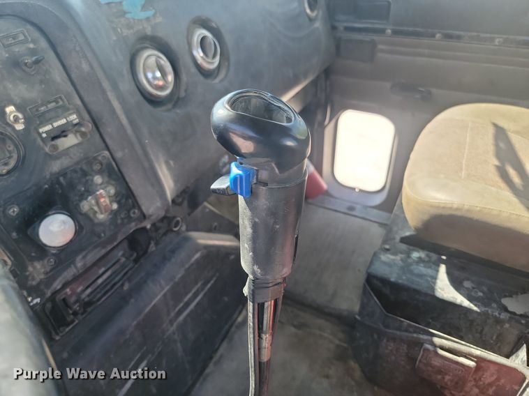 image for item OD9709 1993 International  F5070 SFA ready mix truck