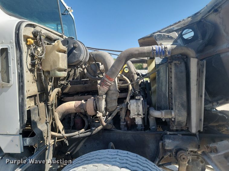 image for item OD9709 1993 International  F5070 SFA ready mix truck