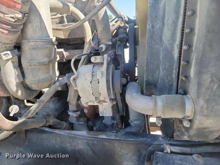 image for item OD9709 1993 International  F5070 SFA ready mix truck