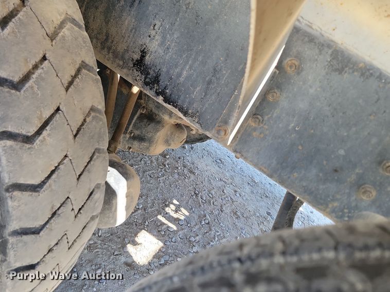 image for item OD9709 1993 International  F5070 SFA ready mix truck