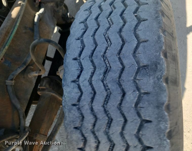 image for item OD9709 1993 International  F5070 SFA ready mix truck