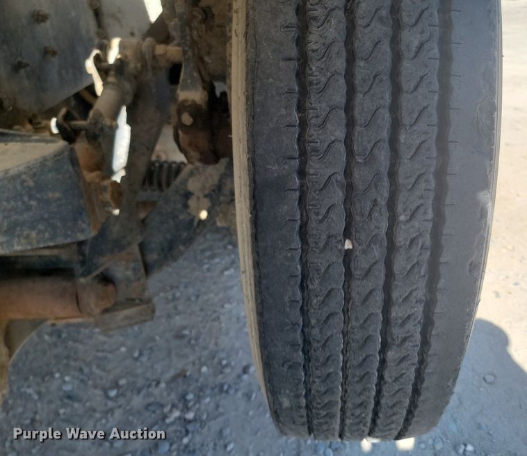 image for item OD9709 1993 International  F5070 SFA ready mix truck