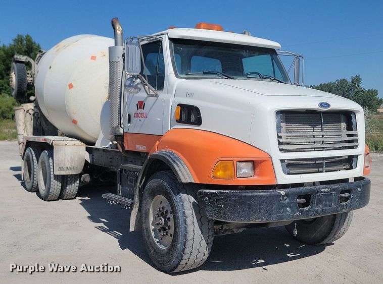 image for item OD9710 1998 Ford LT8513 ready mix truck