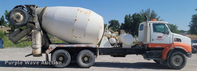 image for item OD9710 1998 Ford LT8513 ready mix truck