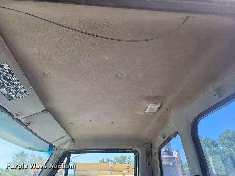 image for item OD9710 1998 Ford LT8513 ready mix truck