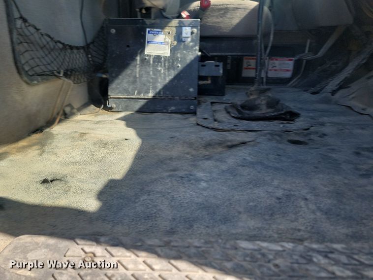 image for item OD9710 1998 Ford LT8513 ready mix truck