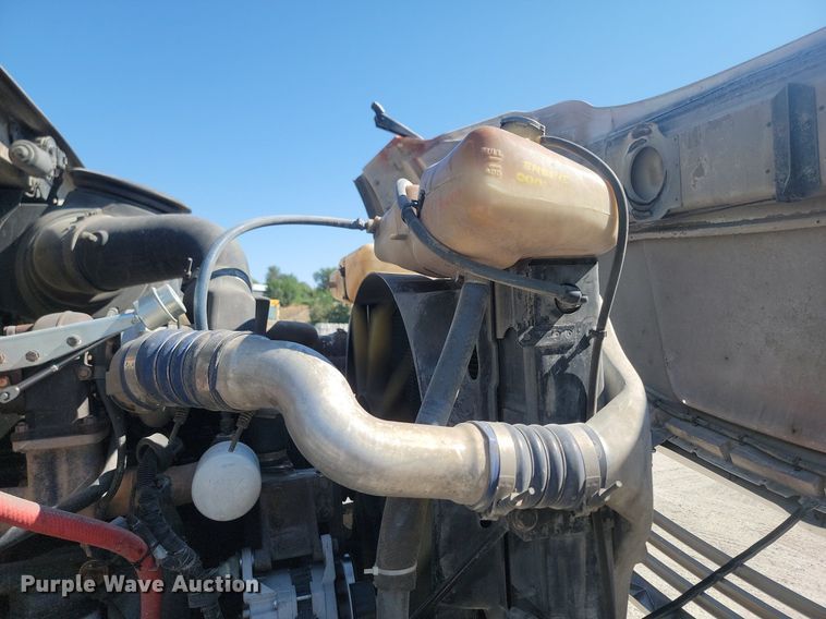 image for item OD9710 1998 Ford LT8513 ready mix truck