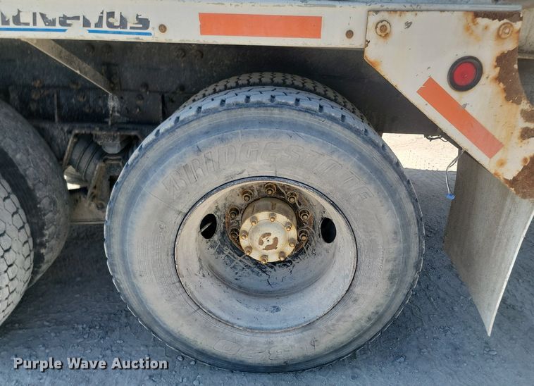 image for item OD9710 1998 Ford LT8513 ready mix truck