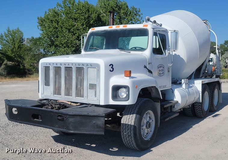 image for item OD9712 1981 International  F2674 ready mix truck