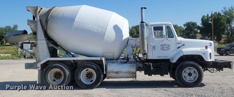image for item OD9712 1981 International  F2674 ready mix truck