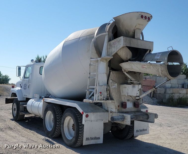 image for item OD9712 1981 International  F2674 ready mix truck