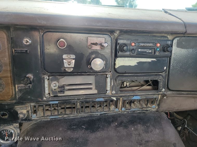 image for item OD9712 1981 International  F2674 ready mix truck