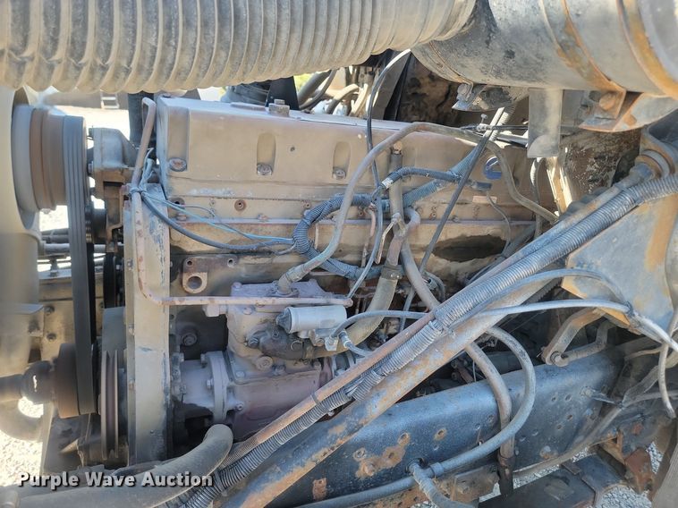 image for item OD9712 1981 International  F2674 ready mix truck