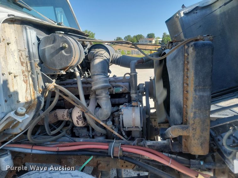 image for item OD9712 1981 International  F2674 ready mix truck